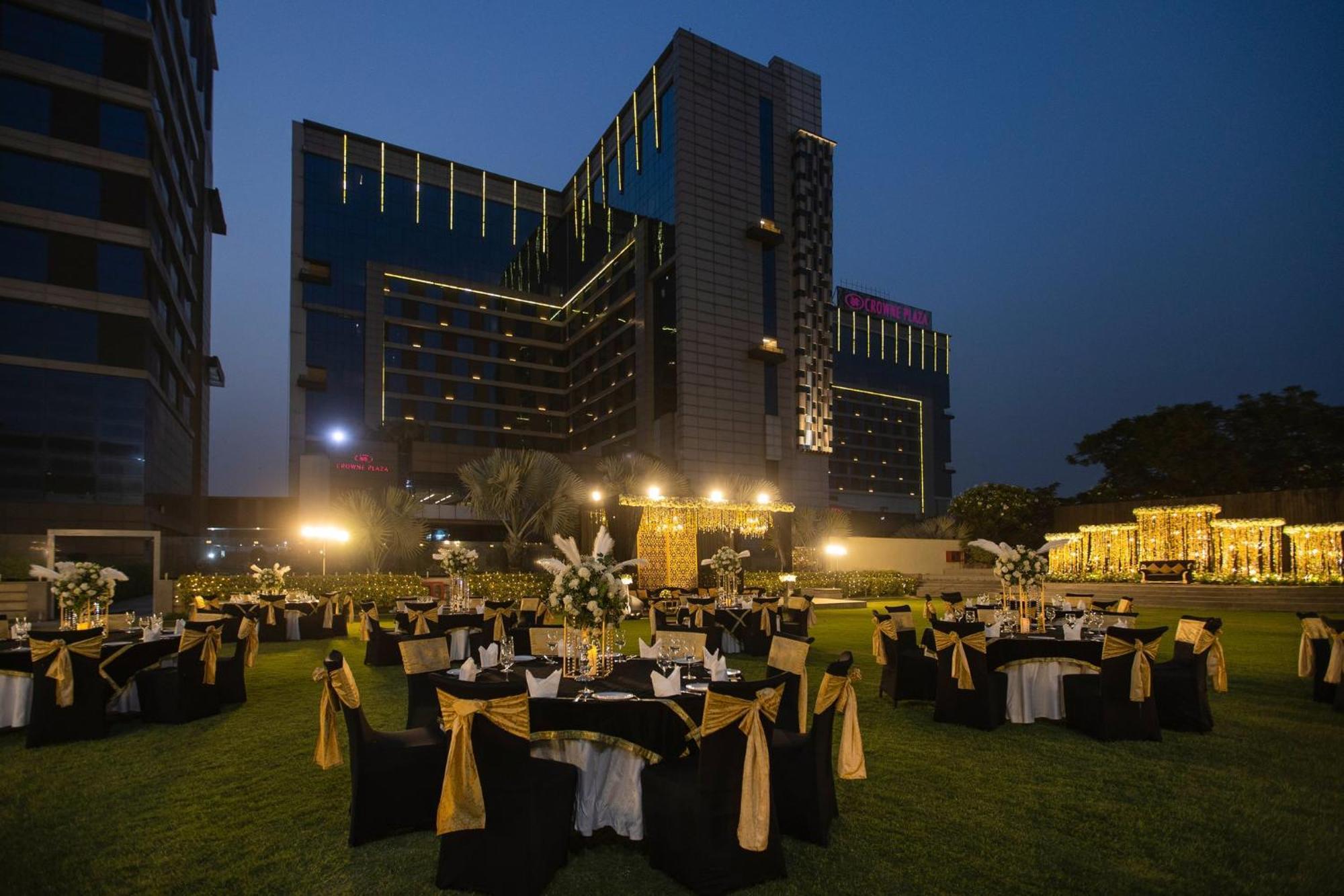 Crowne Plaza Greater Noida, An Ihg Hotel Exterior foto